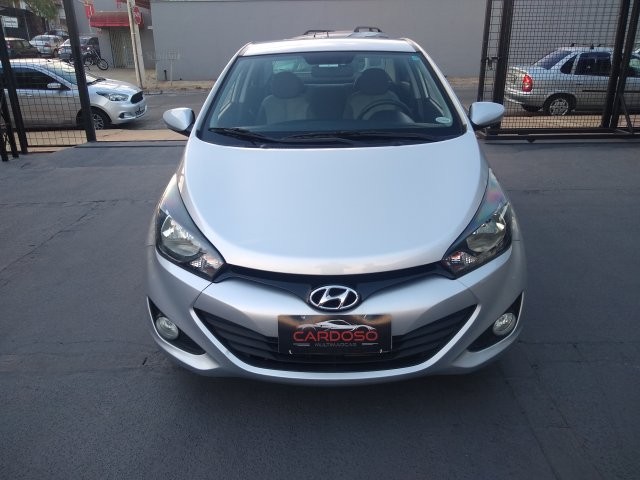 HYUNDAI HB20S 2015 1.0 COMFORT STYLE 12V FLEX 4P MANUAL