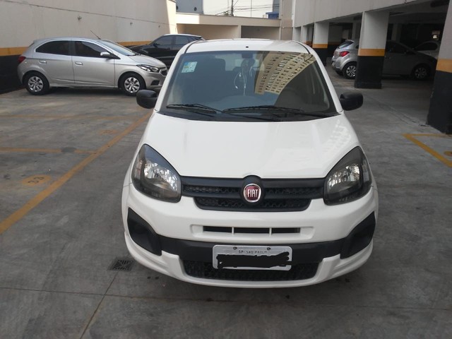 FIAT UNO ATTRACTIVE 1.0 4 PORTAS COMPLETO