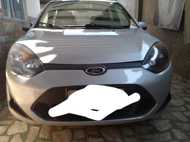 CARRO FIESTA SEDAM 2011