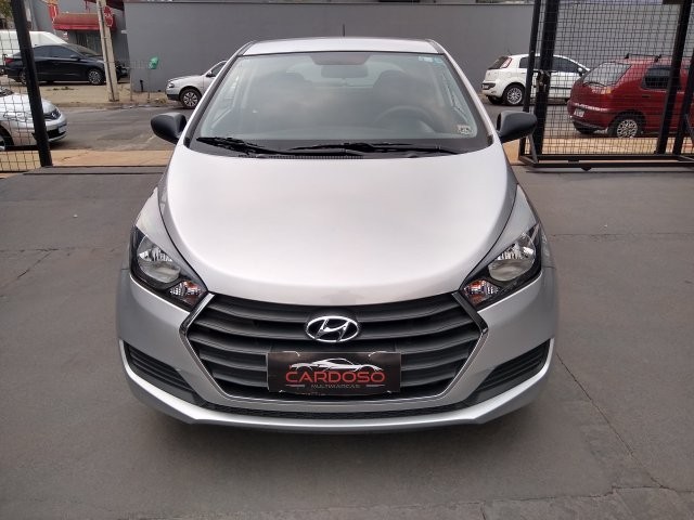 HYUNDAI HB20 2017 1.0 COMFORT PLUS 12V FLEX 4P MANUAL