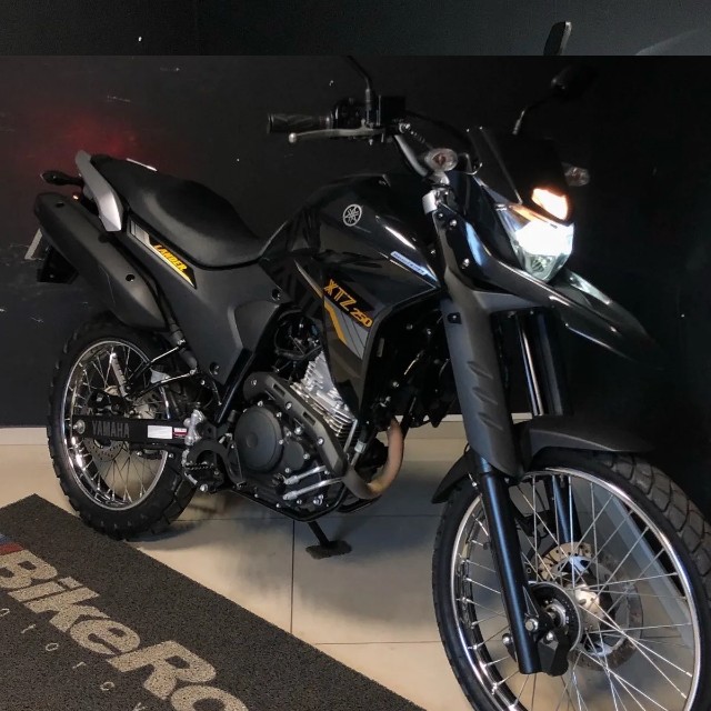 YAMAHA XTZ 250 LANDER 2020 IMPECÁVEL!!!