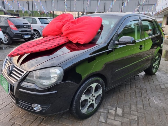 VOLKSWAGEN POLO 1.6 8V 4P