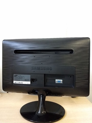 Monitor Samsung SyncMaster B1930N Widescreen com Garantia - Computadores e  acessórios - Uberaba, Curitiba 1098791865 | OLX