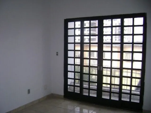 Vende-se Casa Paraíso R$1.600,00