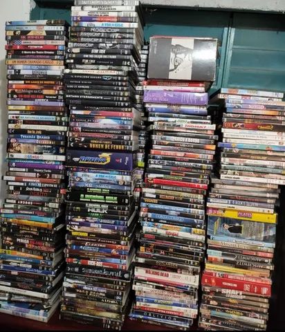 700 dvds Filmes séries musicais raros e comuns 