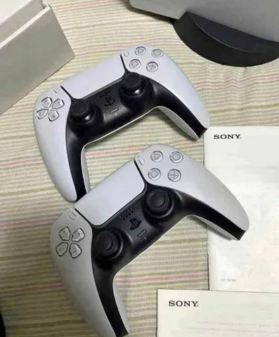 Console Sony PlayStation 5 Standard 825GB Branco CFI-1214A
