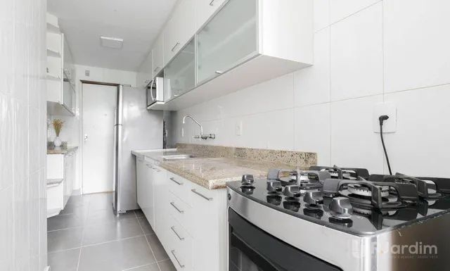 Apartamento para alugar com 2 quartos, 1 suíte, 2 vagas, 77 m² - Copacabana - Rio de Janei