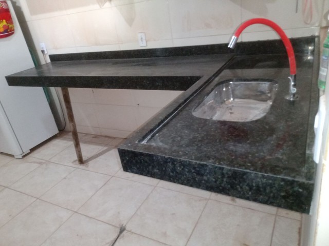 Bancadas em mármores e granito - Foto 5