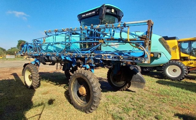 Pulverizador marca Montana - Modelo Parruda MA3030 - Ano 2013 - Foto 2
