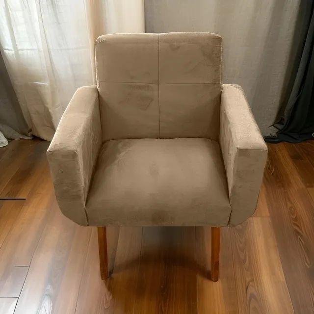 Poltrona Quadrada - Na compra de duas poltronas, ganhe um puff tripé de brinde!! - Foto 3