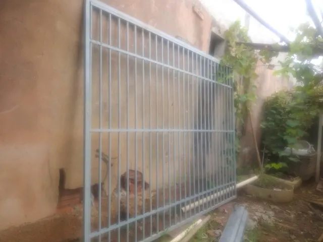 portão com trilho 3m 34cm por 3m 09cm - Foto 4