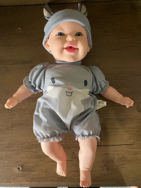 Boneca Bebe Reborn Looney Tunes Baby - Pernalonga  - Foto 4