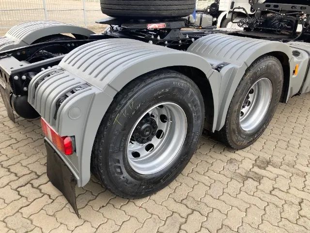 Mercedes-benz Actros 2651 Ls 6x4 - 2018 - Foto 14