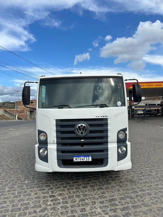 VW Constellation basculante com Cabine 2010