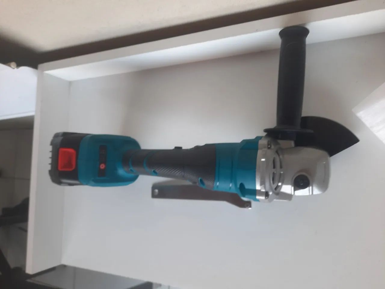 Esmerilhadeira e lixadeira 21v a bateria  - Foto 3