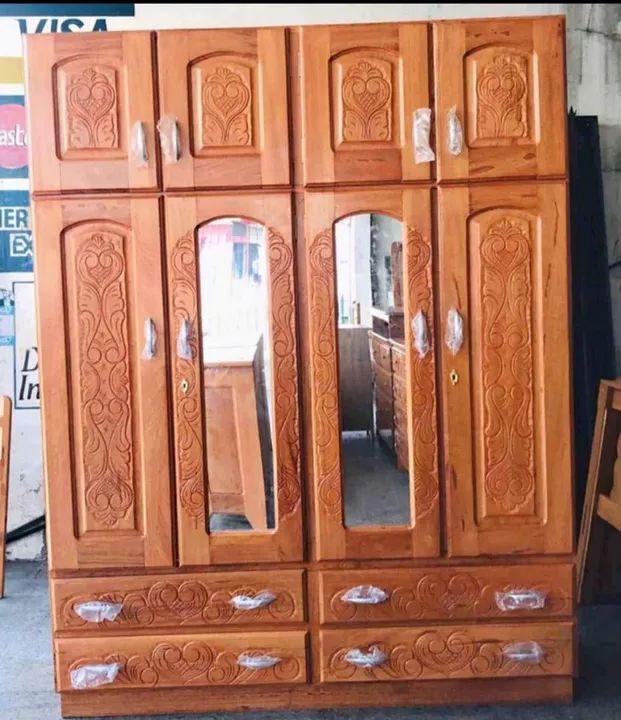 Guarda roupa casal 
