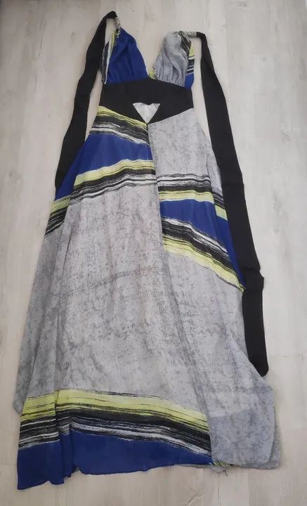Vestido Longo Estampado Azul e Cinza - Foto 3