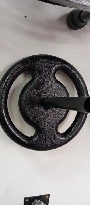 Anilha de 10kg nova! RS140