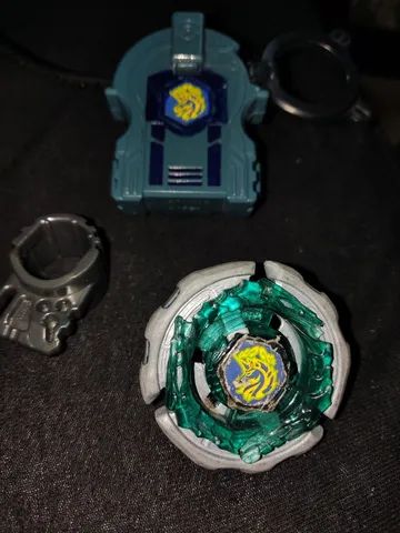 Vendo Beyblade Ray Striker 