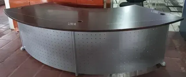 Mesa/Balcão Base Aço Tampo MDF 11% Desc. À Vista!