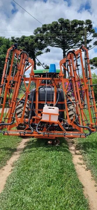 Pulverizador 600 lts