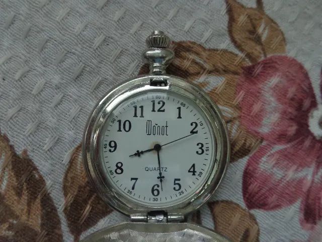relogio de bolso replica não esta funcionando. - Foto 5