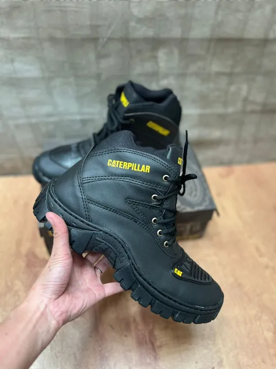 Bota Caterpillar Preta e marrom-modelo novo linha Premium