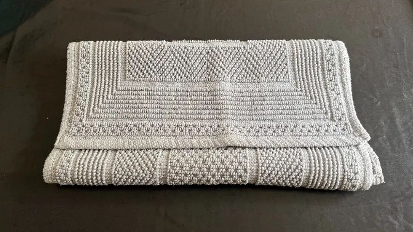 TAPETE GRANDE PARA BANHEIRO