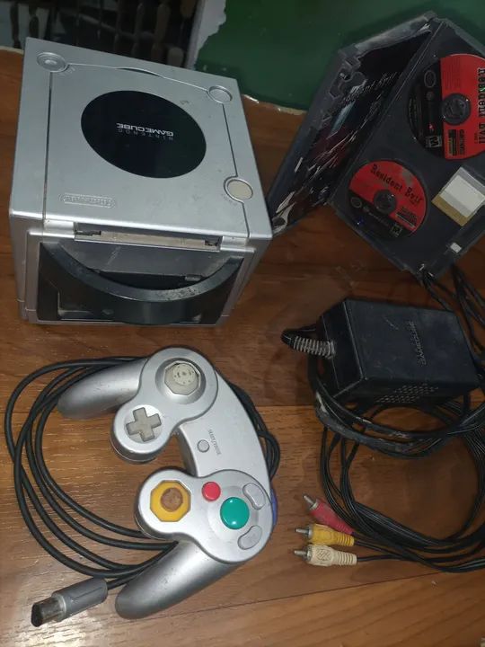 Vídeo Game Nintendo Game Cube Completo Original + Resident Evil - Foto 3