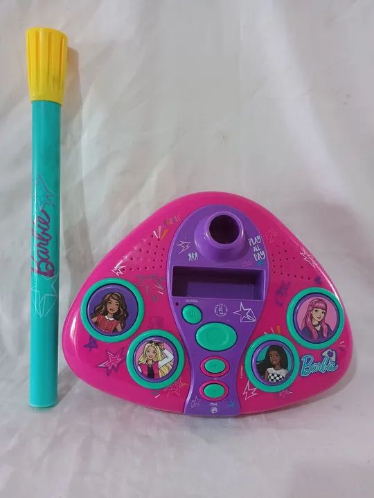 Karaoke fabuloso da Barbie funcionando falta microfone  - Foto 2