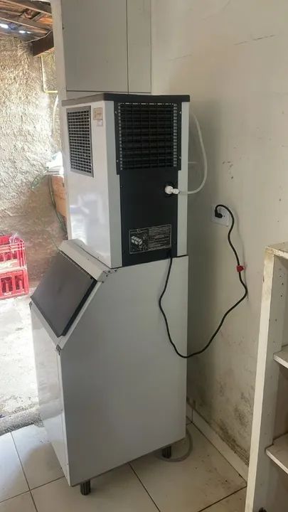 Maquina de Gelo 75/70 Kg - Foto 4