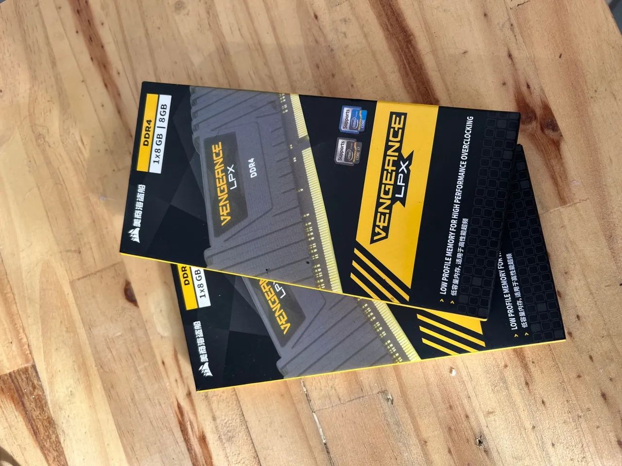 Memória RAM Corsair Vengeance LPX DDR4 16GB 2666MHz - Foto 2