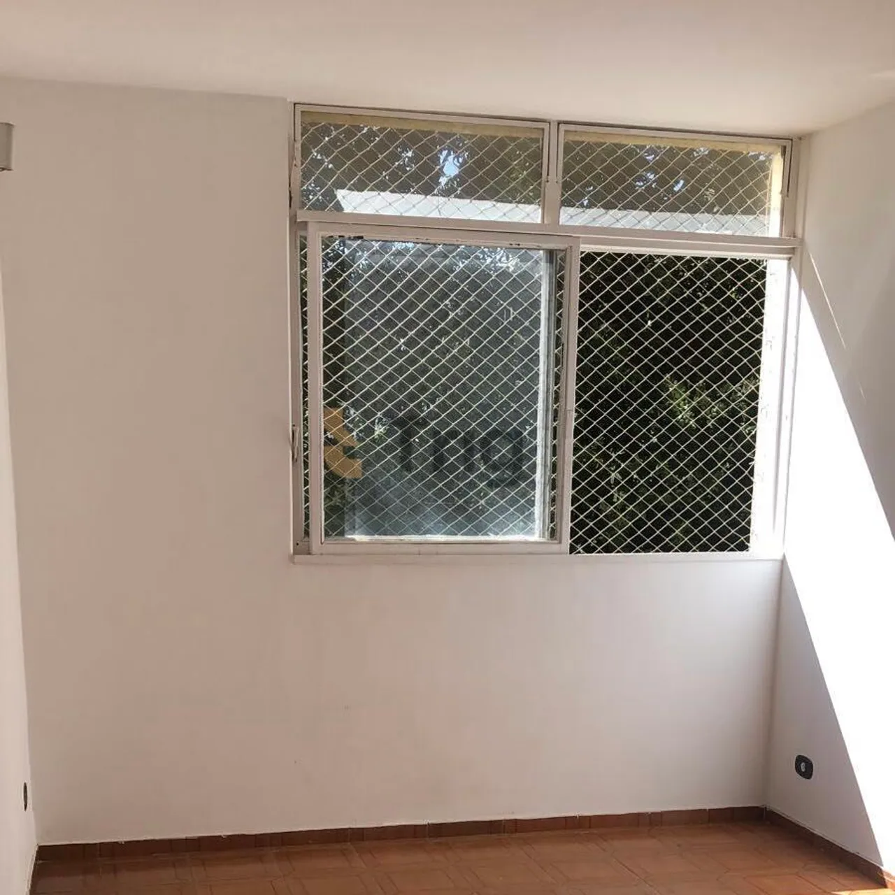 Condomínio do Edifício Cynara - Apartamento 3 Quartos - Em frente ao Colégio Agostiniano -
