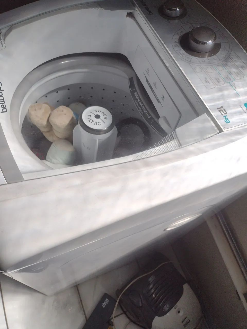 Vendo máquina de lavar semi nova c/ defeito - R$500 à retirar  - Foto 2