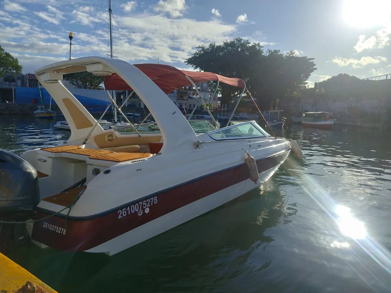 Lancha transporte de passageiros 