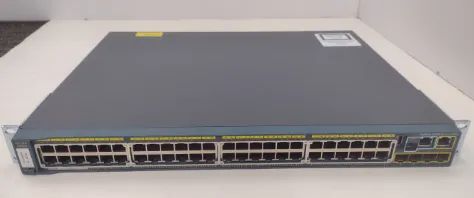 Switch Cisco Catalyst WS-C2960S-48LPS 48x 1Gbps PoE+ e 4x SFP - Foto 2