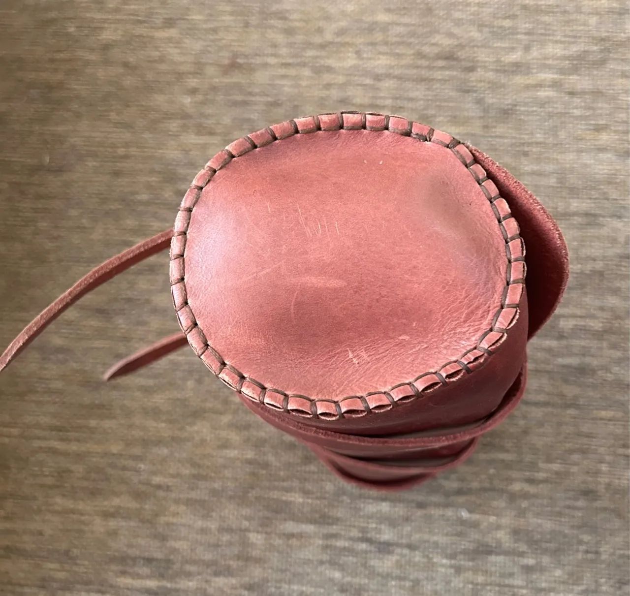 2 NOVAS Porta-capa para montaria em COURO - Foto 5