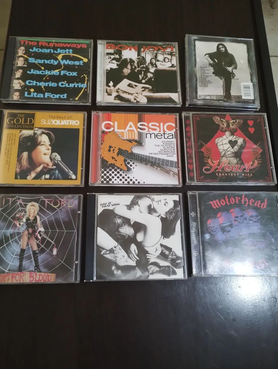 Vendo 9 cd's em ótimo estado sendo 4 importados..