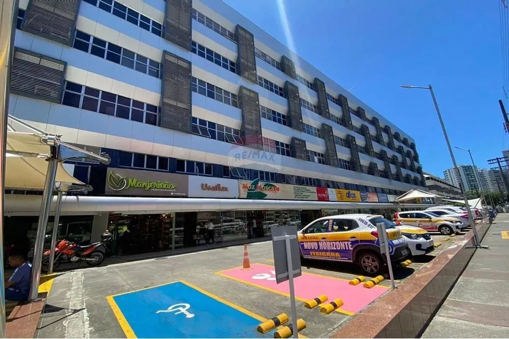 Sala comercial 35m2 em localização privilegiada no Itaigara