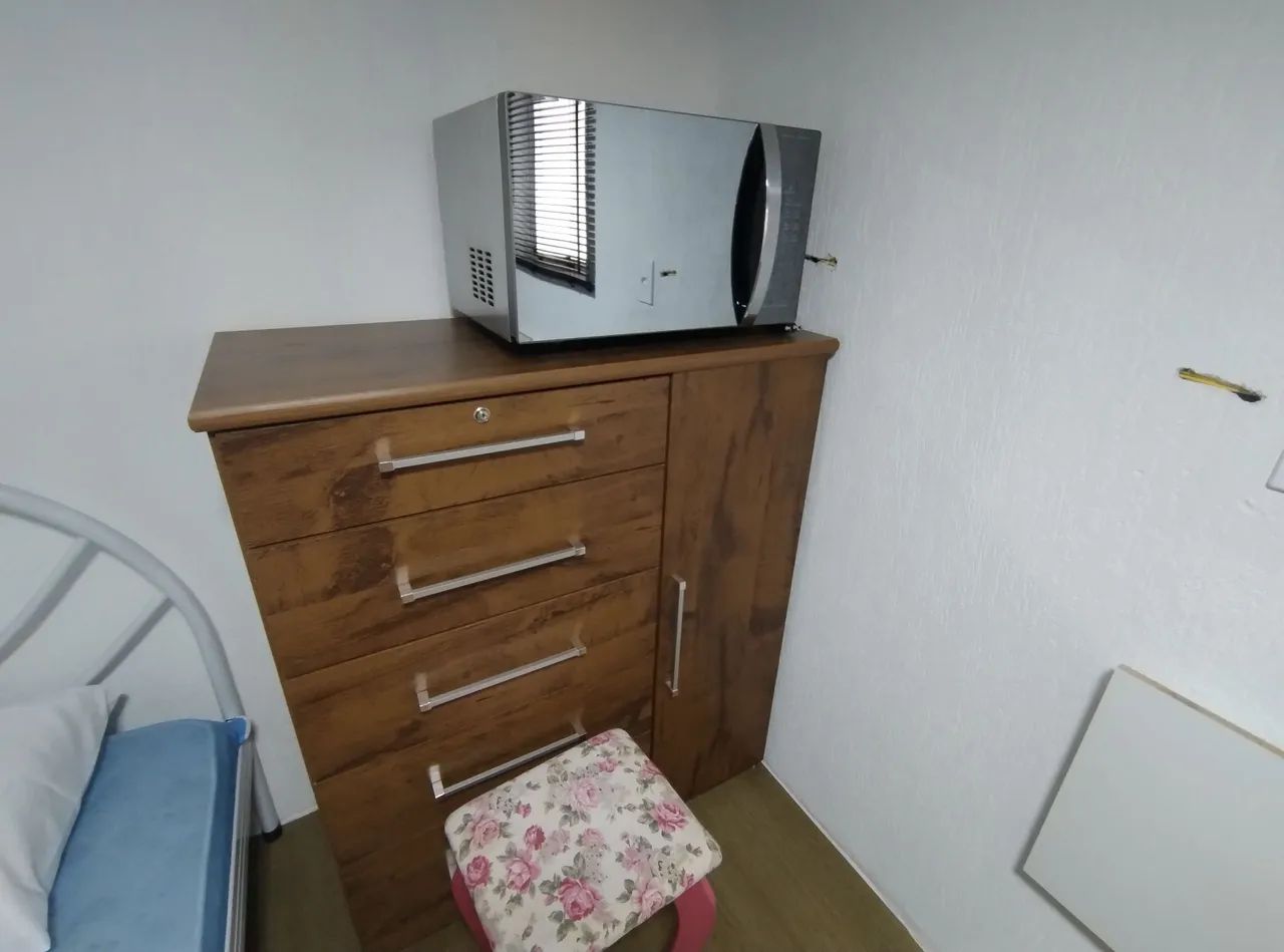 Quarto com banheiro mobiliado  - Foto 5