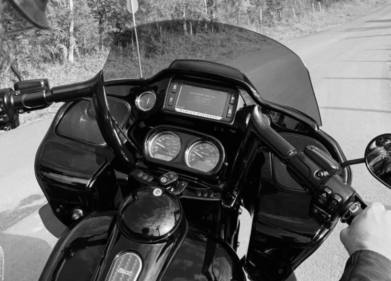 Guidão Diablo para Harley Road glide - Foto 2