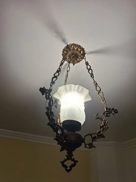 Lustre tamanho médio em metal 1 lâmpada