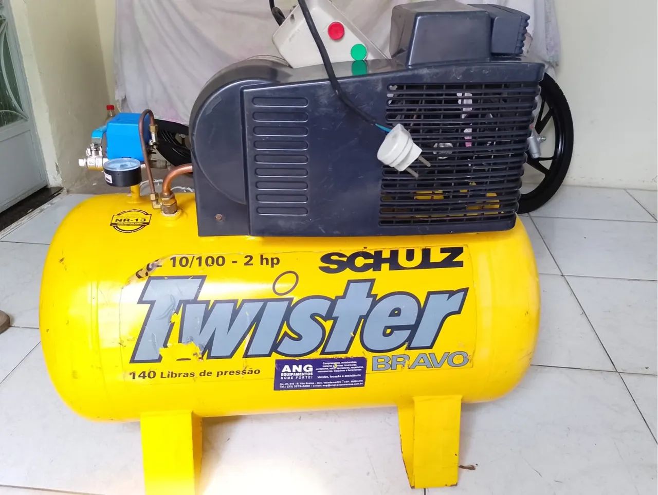 Compressor de ar para pintura shulz csl 10 com chave magnetica 220volts - Foto 2