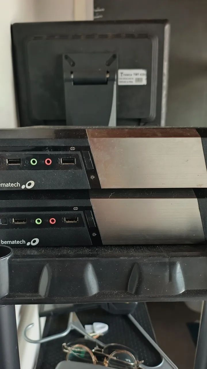 Computador Bematech com CPU AMD