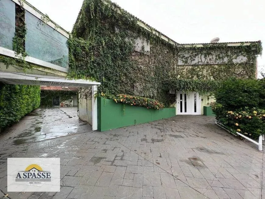 Ponto/Predio/Casa/Sobrado/Comercial,com 23 Salas/dormitórios para alugar, 647 m² por R$ 19