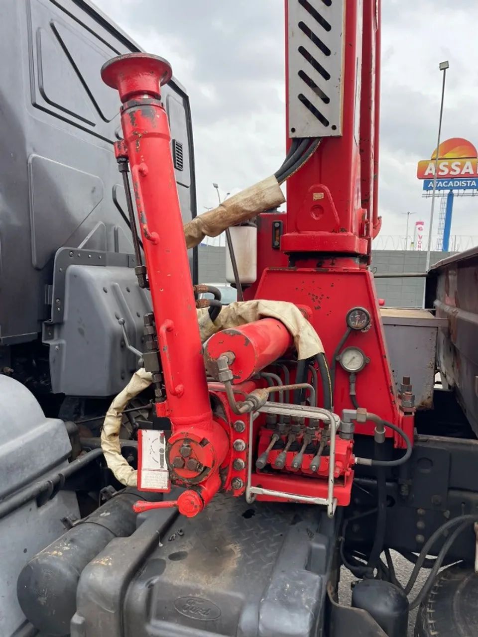 FORD CARGO1319 ANO 2013 CARROCERIA MUNCK - Foto 6