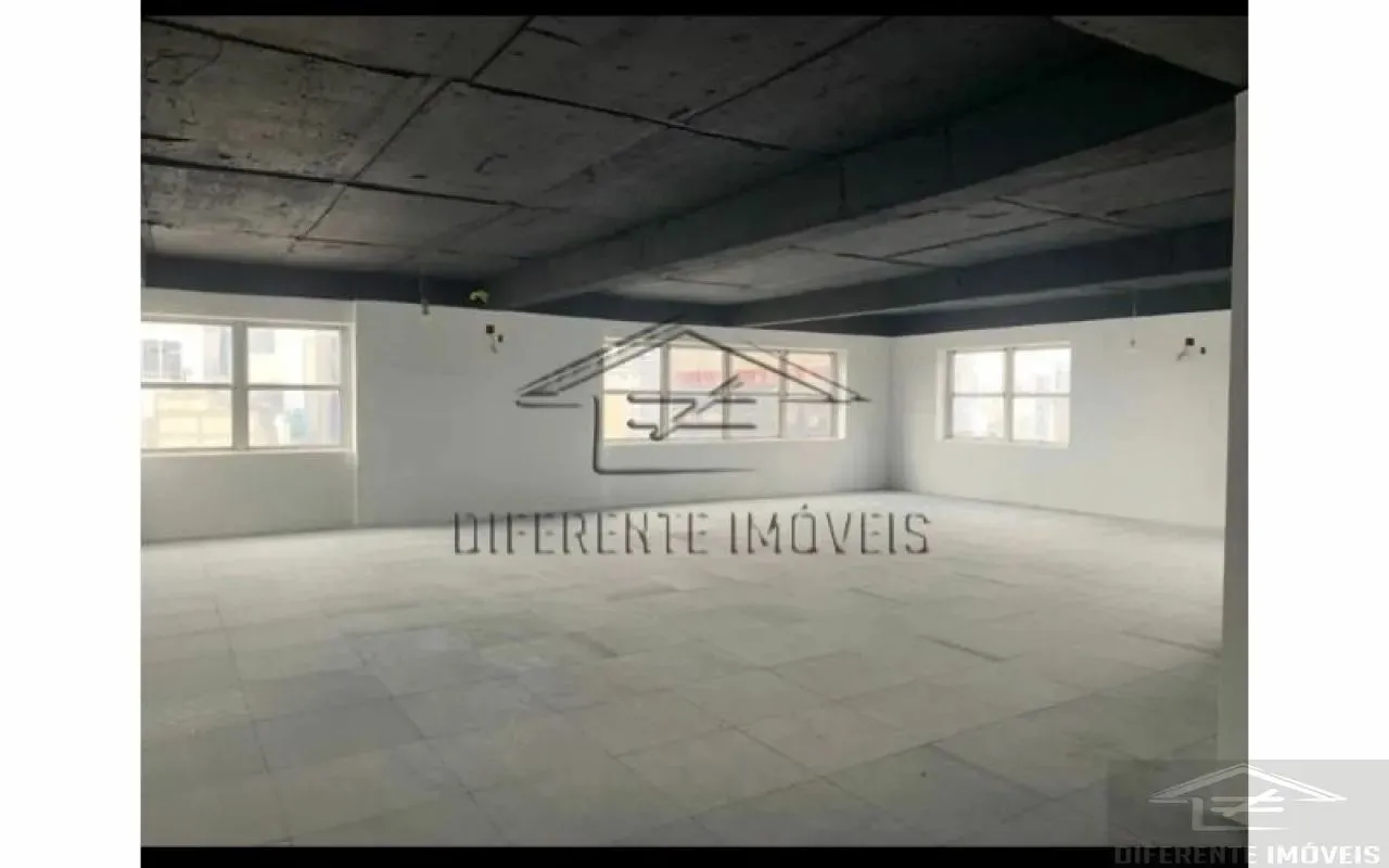 Sala Comercial com 3 banheiros para Alugar, 210 m² Faria Lima