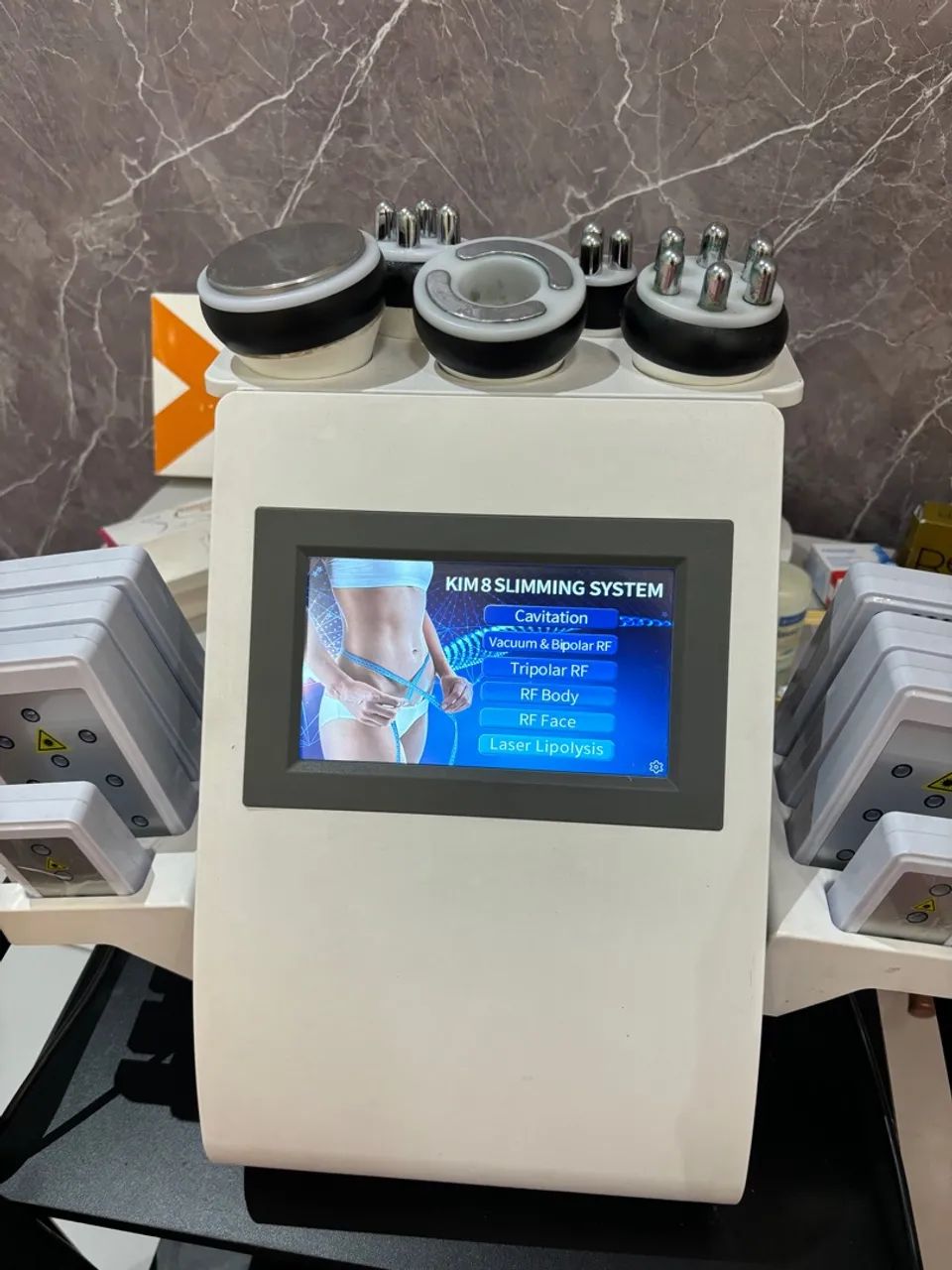 Vendo lipolaser 6 em 1 (usada porém em estado de novo)  - Foto 3
