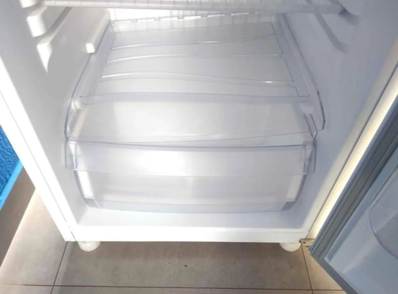 Geladeira Duplex Branca - Ótimo estado - Foto 4