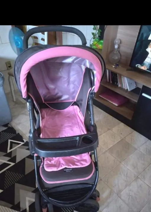 Carrinho de Bebê Dobrável - Rosa e Cinza - Foto 3